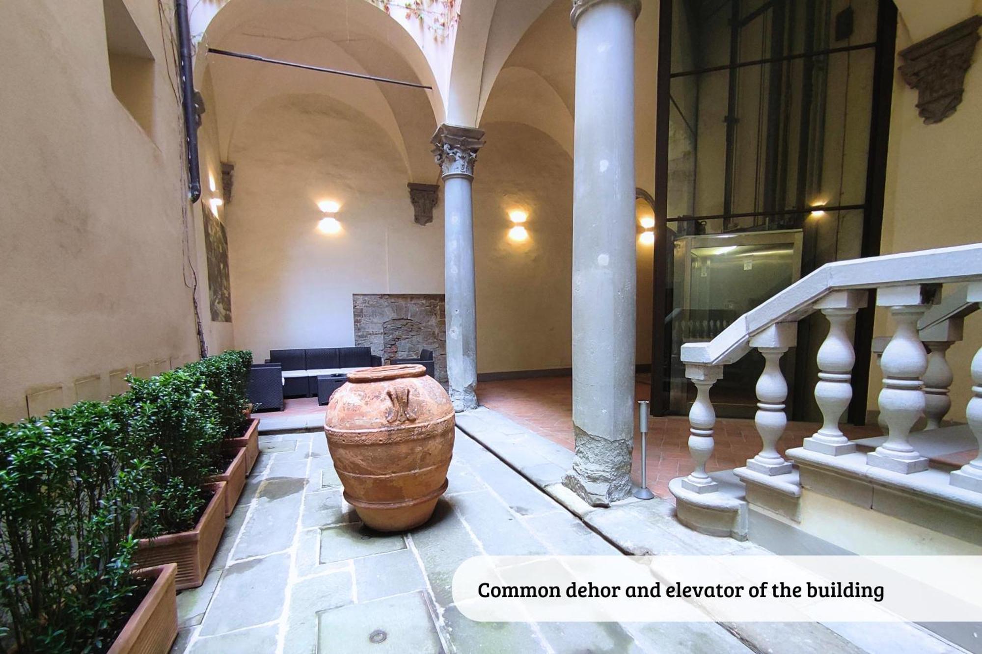Tiepolo Romantic Penthouse In The Oltrarno * Florença